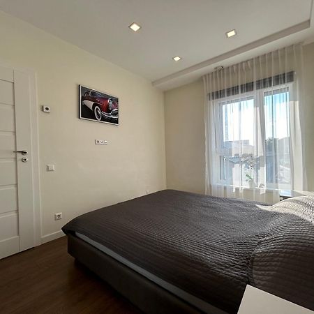 Your Home - Spacious Apartment In City Center, With Balcony & Self Check-In VNO Dış mekan fotoğraf